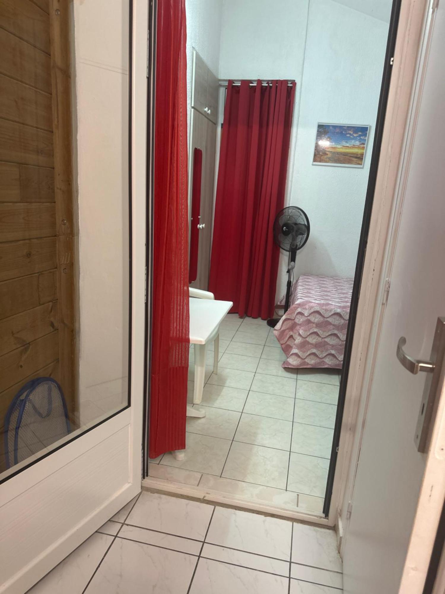 Appt F2 Bellissima Apartment Baie-Mahault Bagian luar foto
